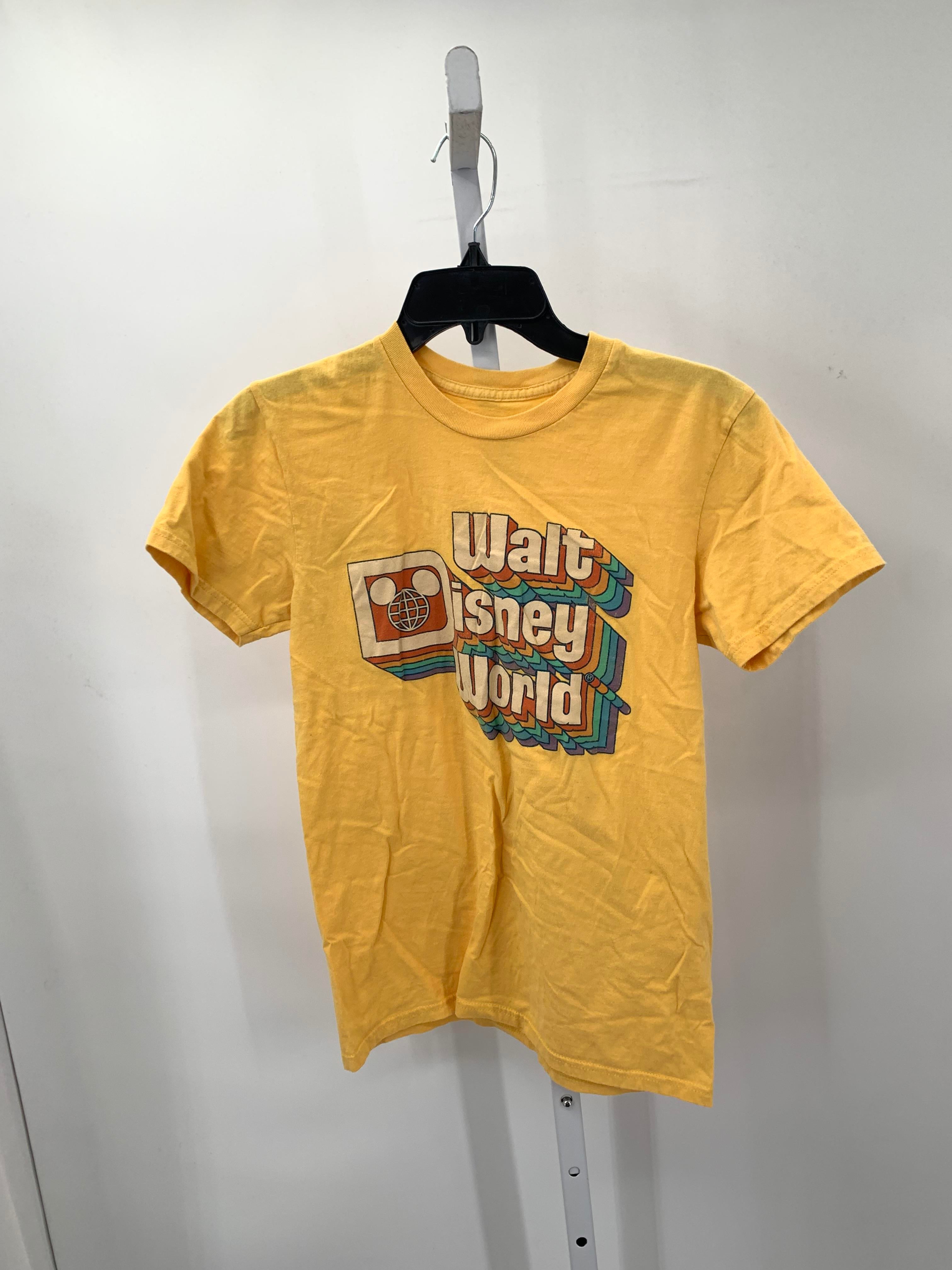 Disney Size Small Juniors Short Sleeve Shirt
