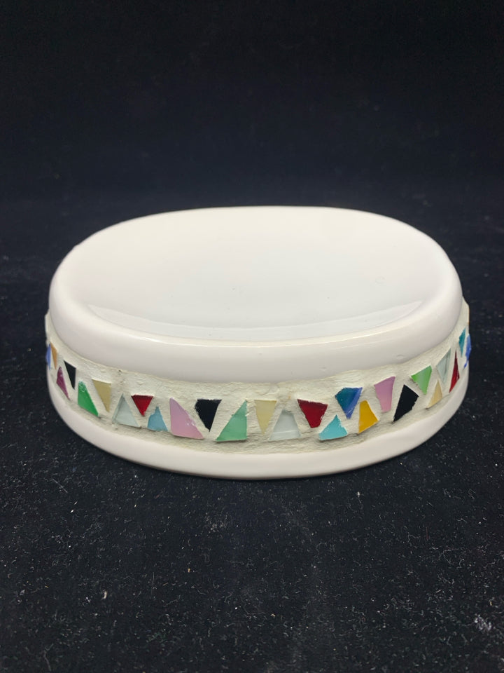 WHITE MOSAIC SOAP DISH.