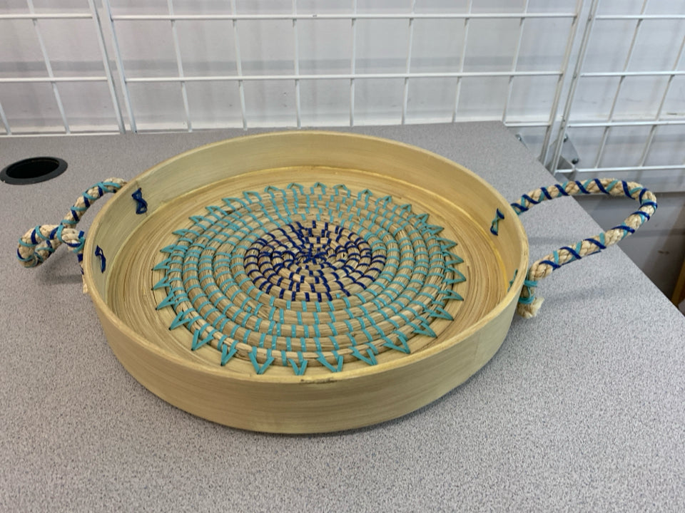 ROUND BAMBOO TRAY W/TEAL WEAVE.