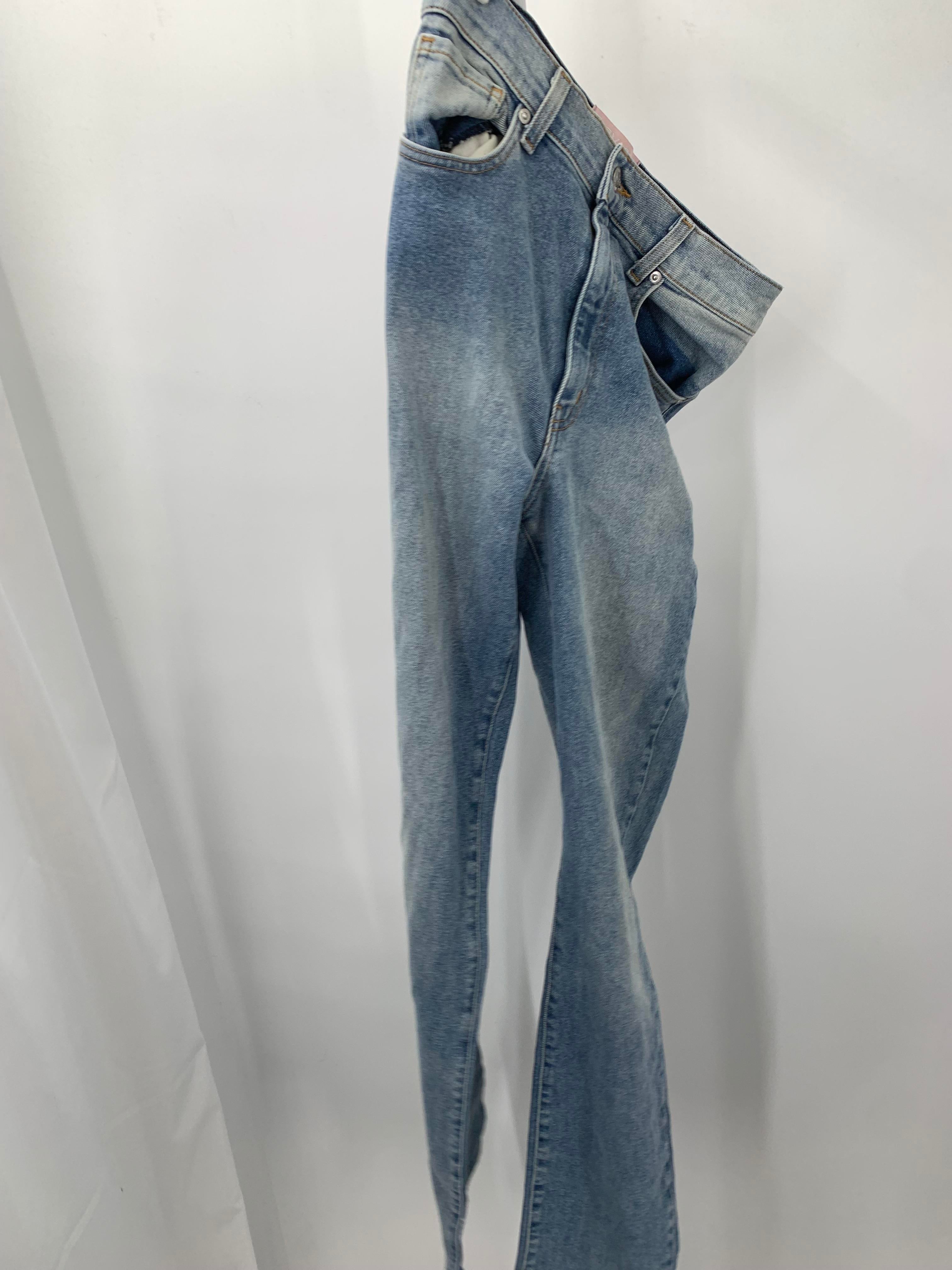 Size 4 Juniors Jeans