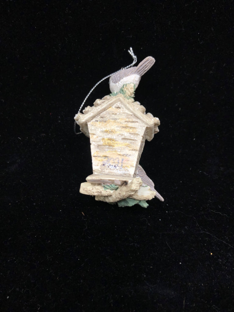 GREY BIRDS IN GLITTER BIRD HOUSE ORNAMENT.