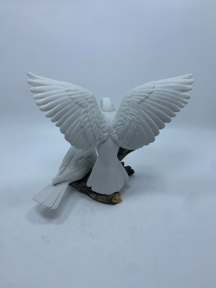 WHITE DOVES ON BRANCH PORCELAIN FIGURINE.