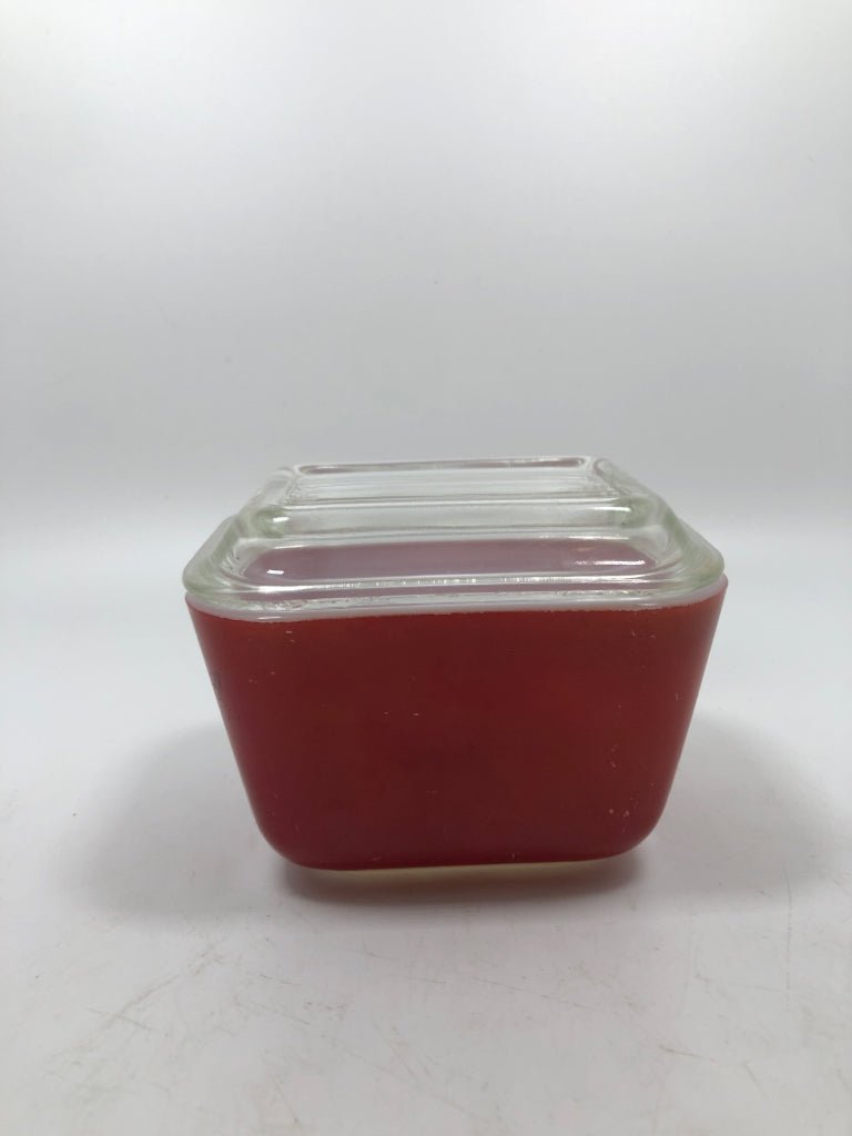 VTG SM RED DISH W/LID.