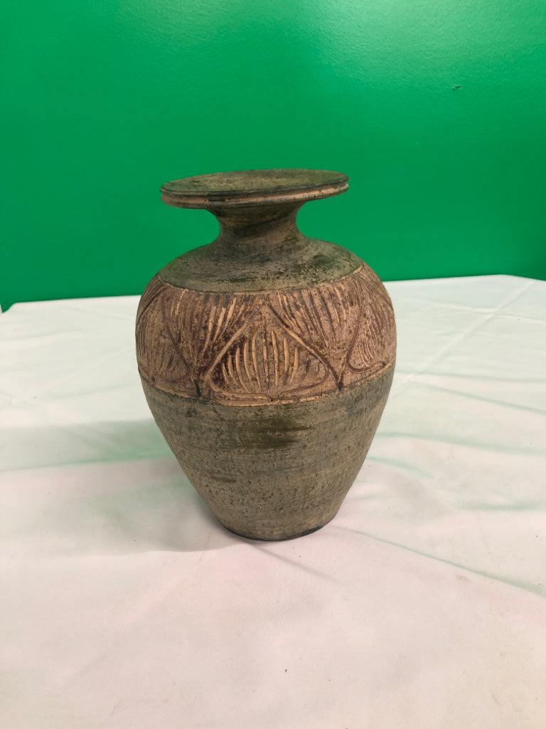 POTTERY CARVED VASE.