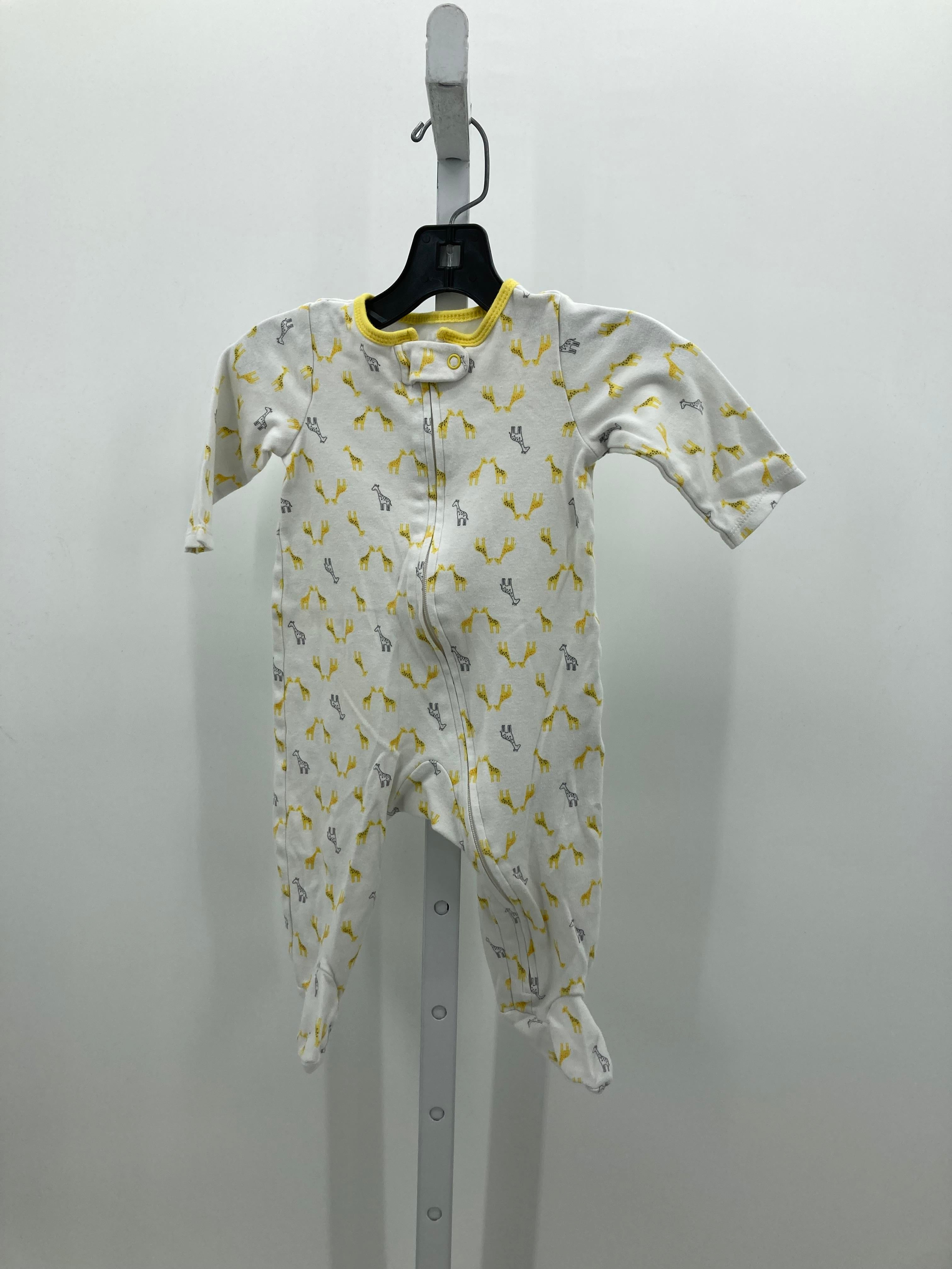 YELLOW GREY GIRAFFES
