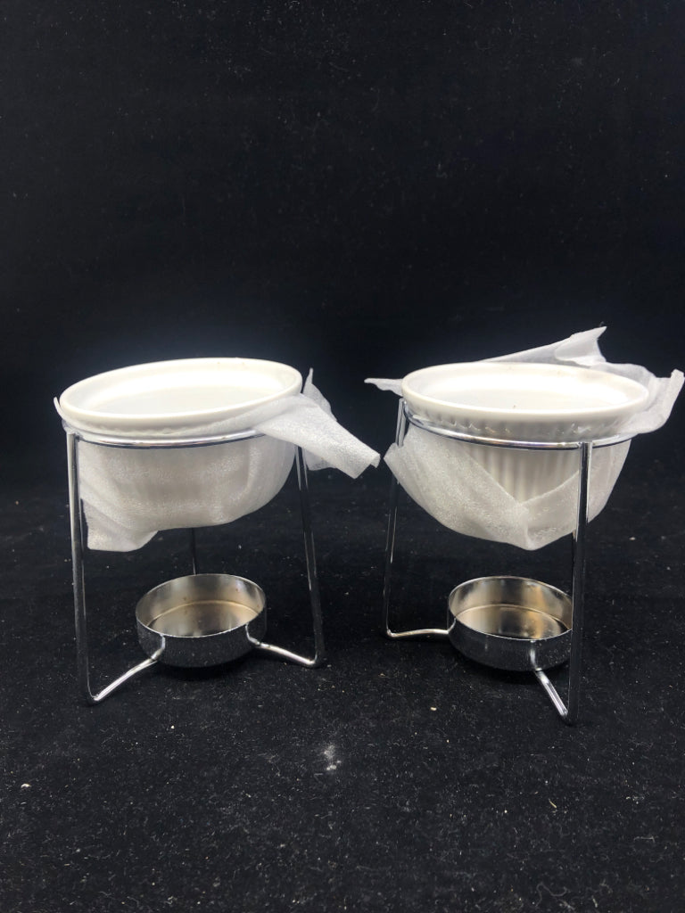 NIB 2 BUTTER WARMERS W/ WIRE STANDS.