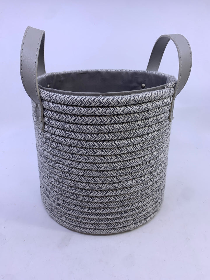 GREY & WHITE STURDY SMALL BIN W HANDLES.