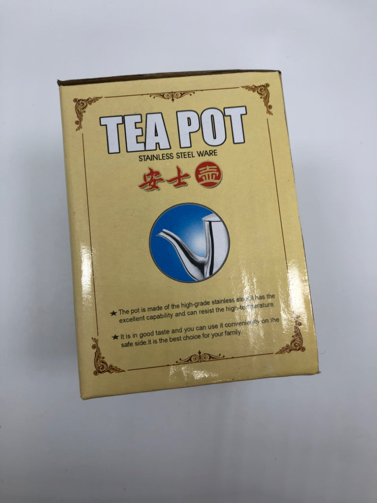 STAINLESS STEEL TEAPOT IN BOX.