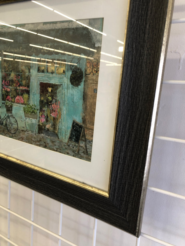 TEAL FLOWER SHOP W/ BIKE WALL ART.