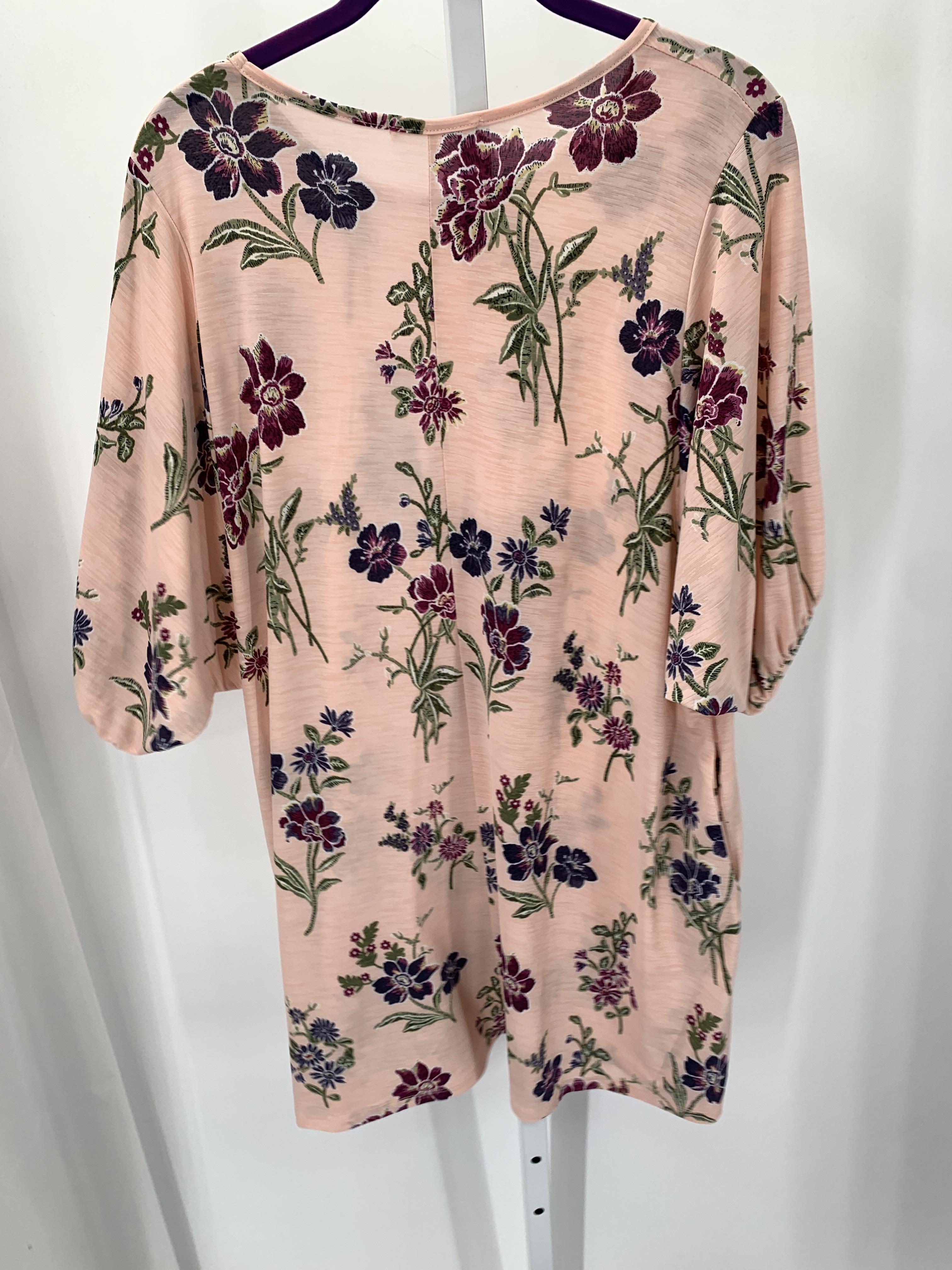 Size Medium Misses Short Sleeve Dress