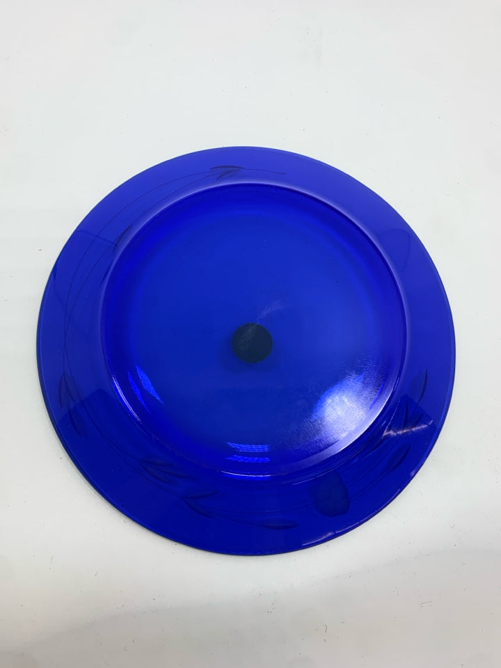 4 VTG PRINCESS HOUSE BLUE GLASS LUNCH PLATES W/EMBOSSED WHEAT.
