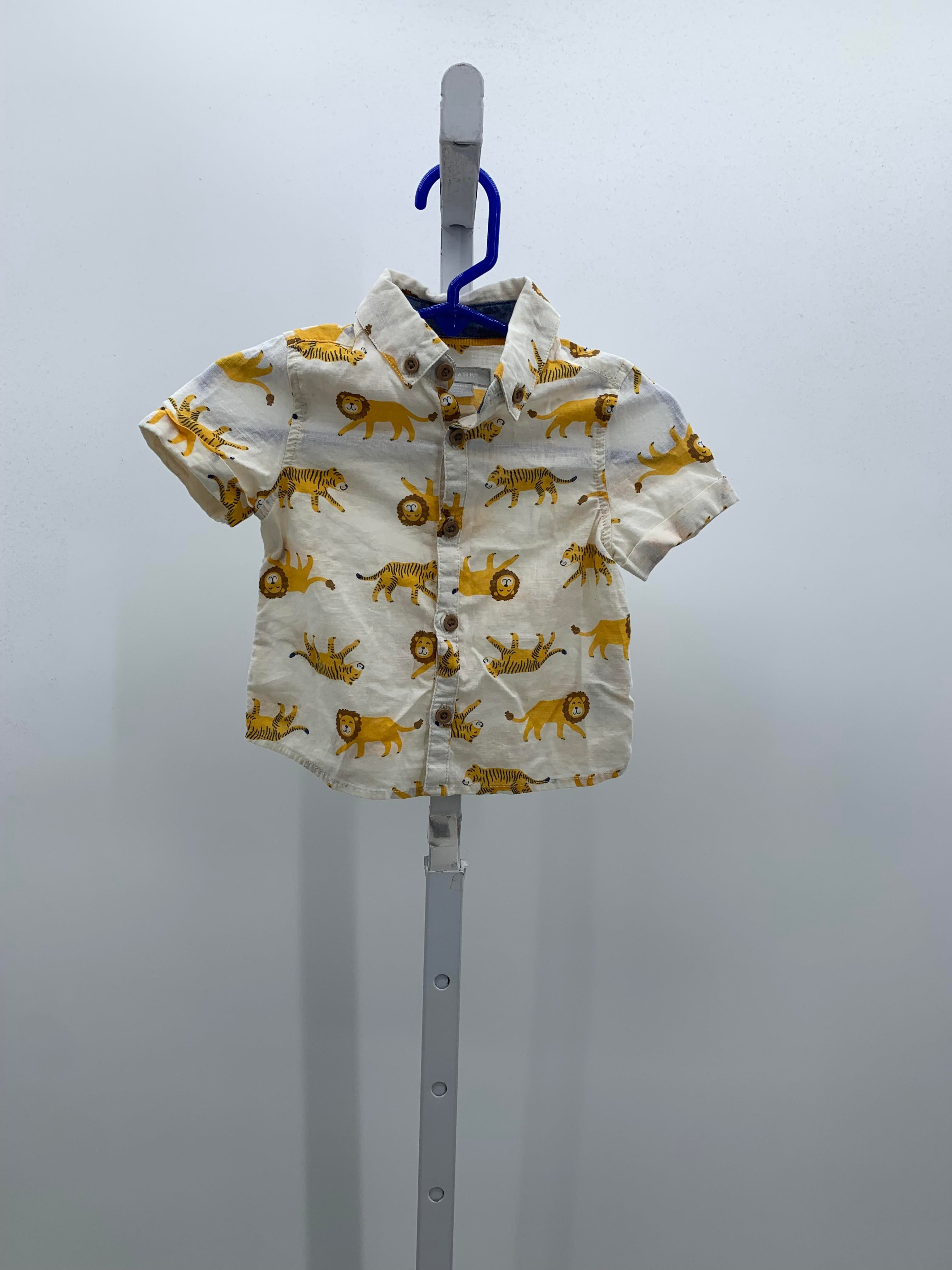 LION BUTTON DOWN