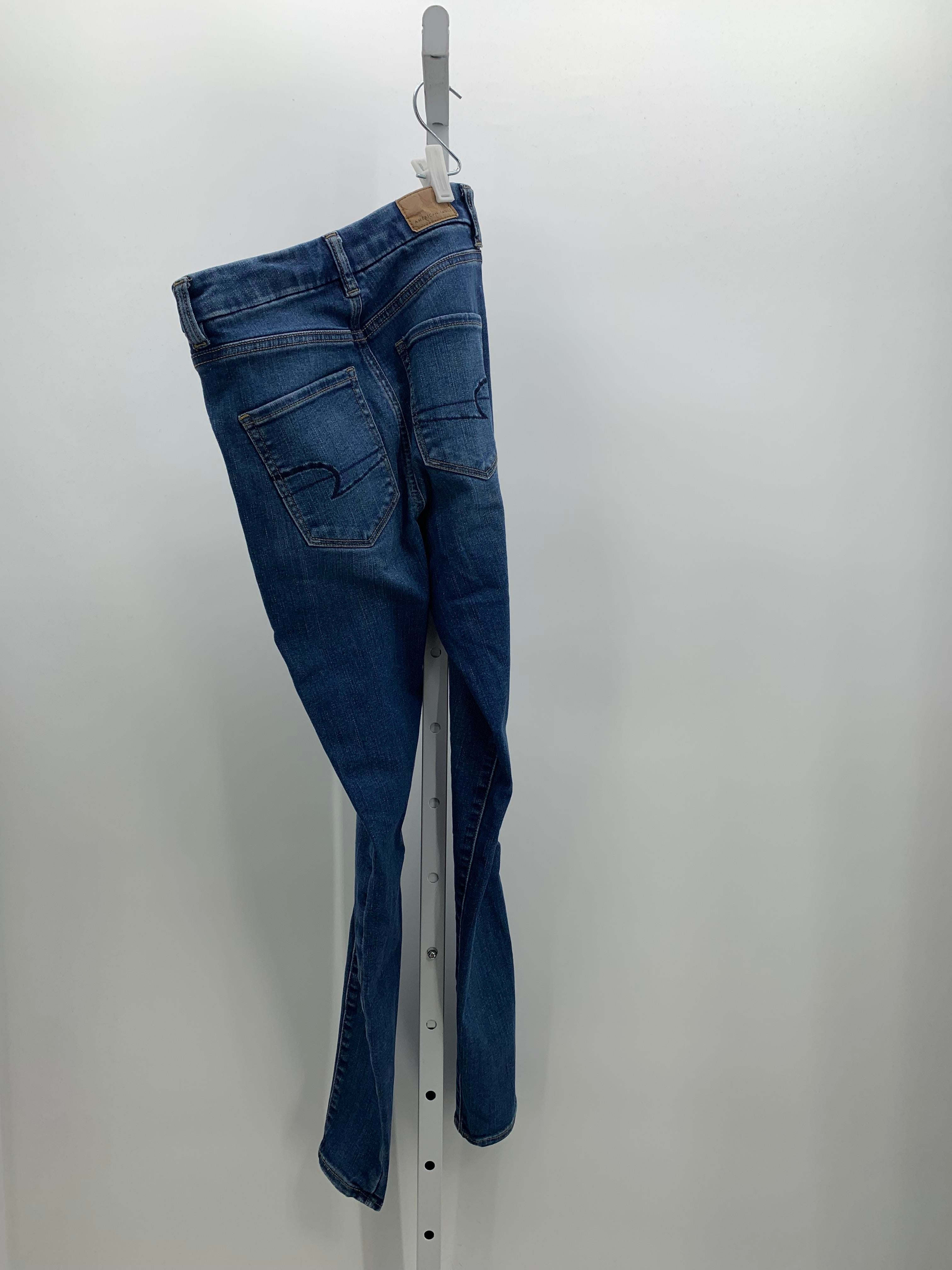 American Eagle Size 2 Juniors Jeans