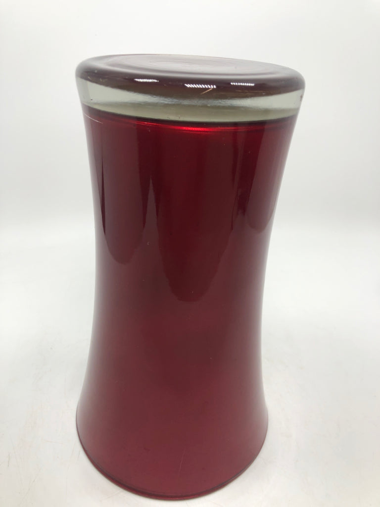 RED GLASS VASE W/CLEAR BOTTOM.