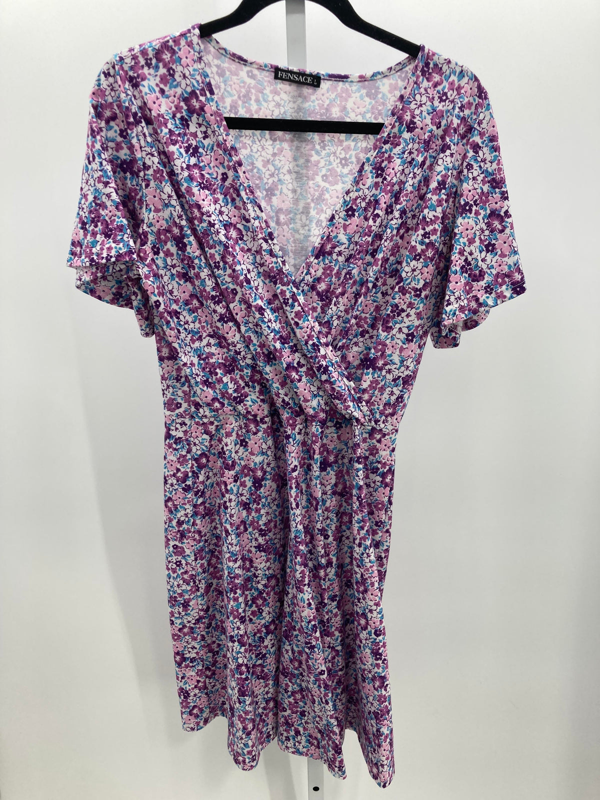 Size Large Misses Short Sleeve Dress