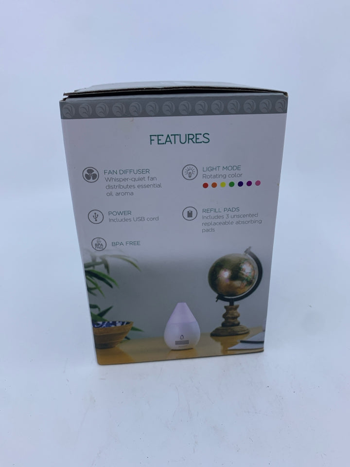 NIB MINI SCENTIFIER OIL DIFFUSER