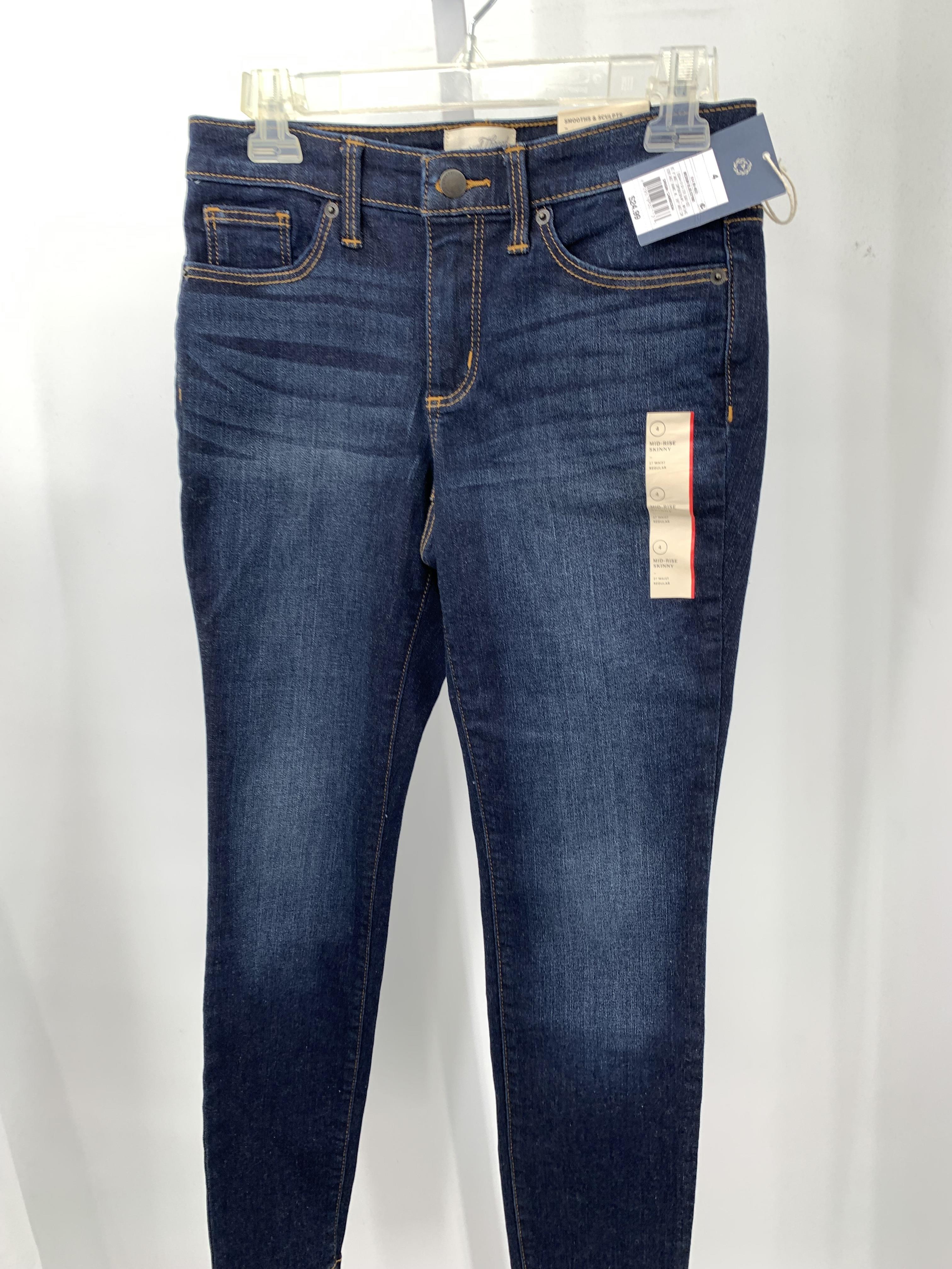 Universal Thread Size 4 Misses Jeans