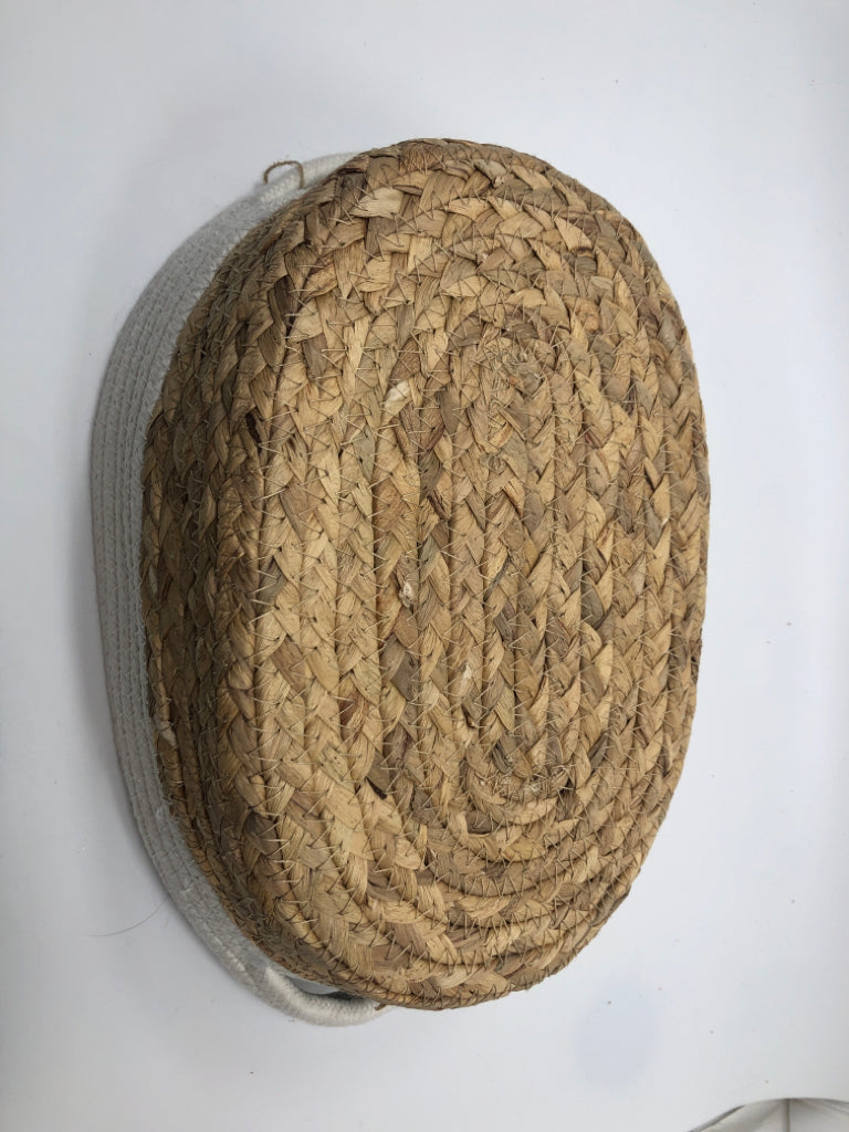 NWT OVAL WOVEN BASKET WHITE TOP W/HANDLES.