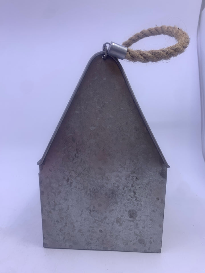 3 SECTION GALVANIZED METAL BUCKET W ROPE HANDLE.