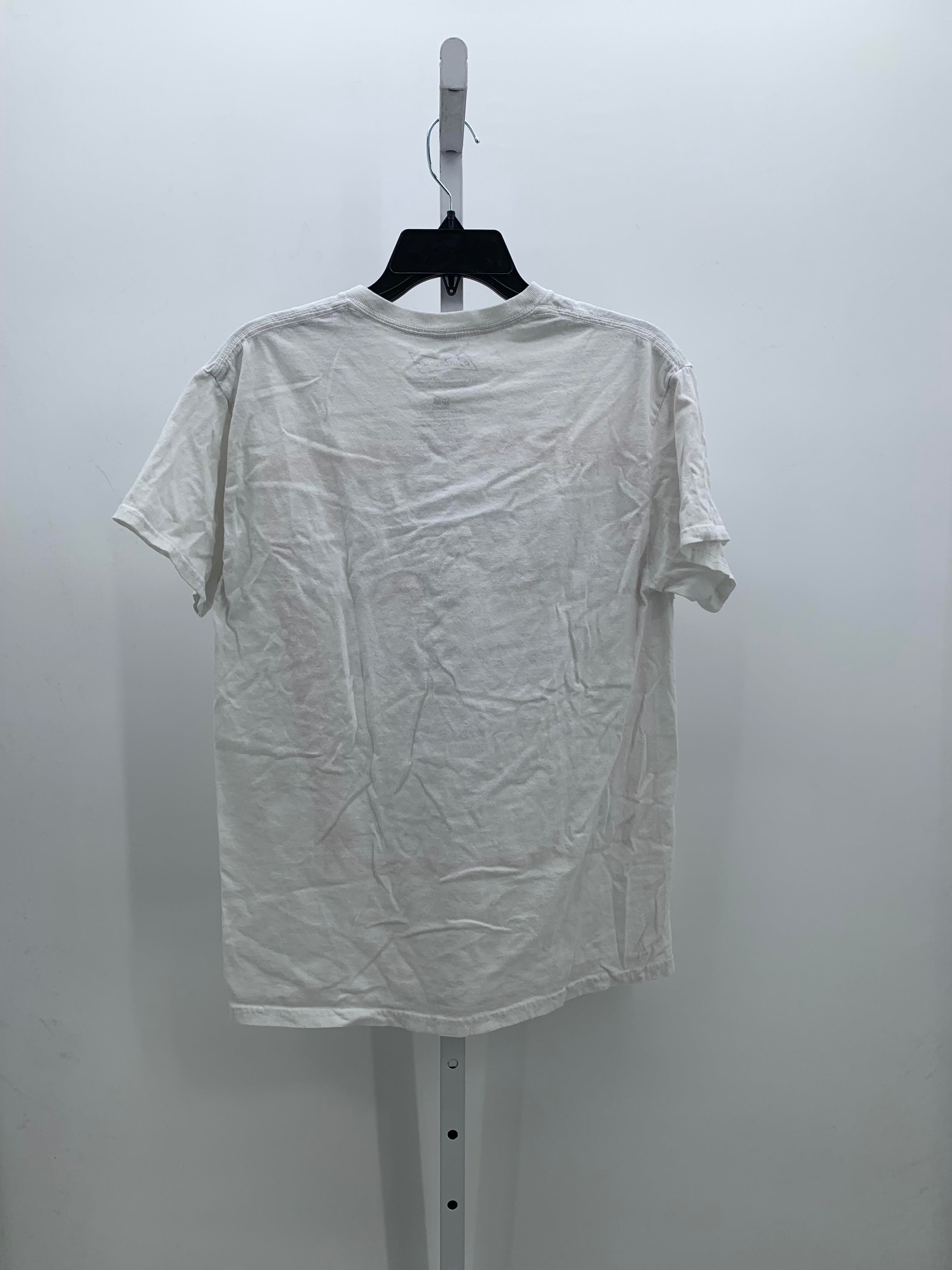 GRAPHIC KNIT TEE.
