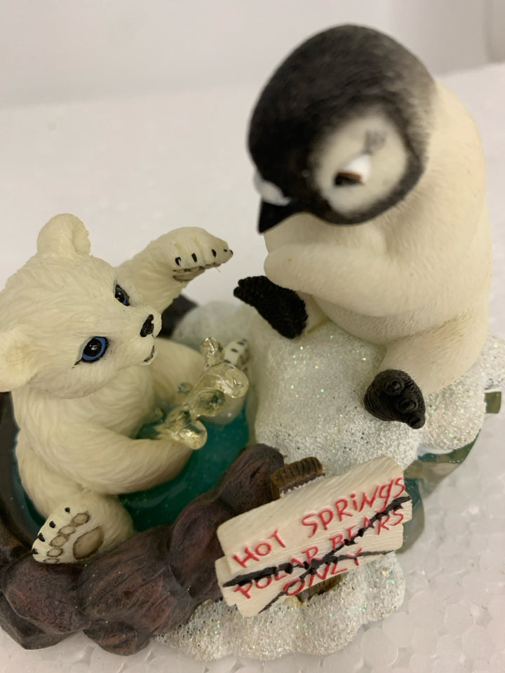 POLAR BEAR/PENGUIN HOT SPRINGS POLAR PLAYMATES.