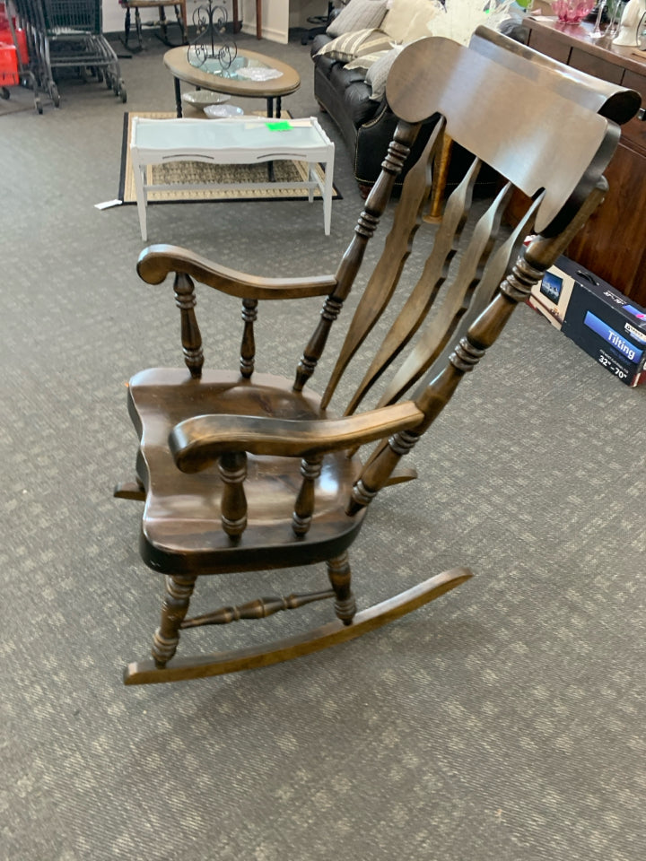 VTG DARK WOOD ROCKER.