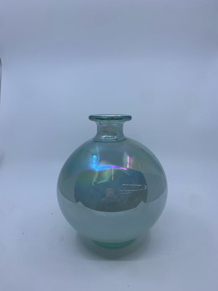 IRIDESCENT BULB VASE.