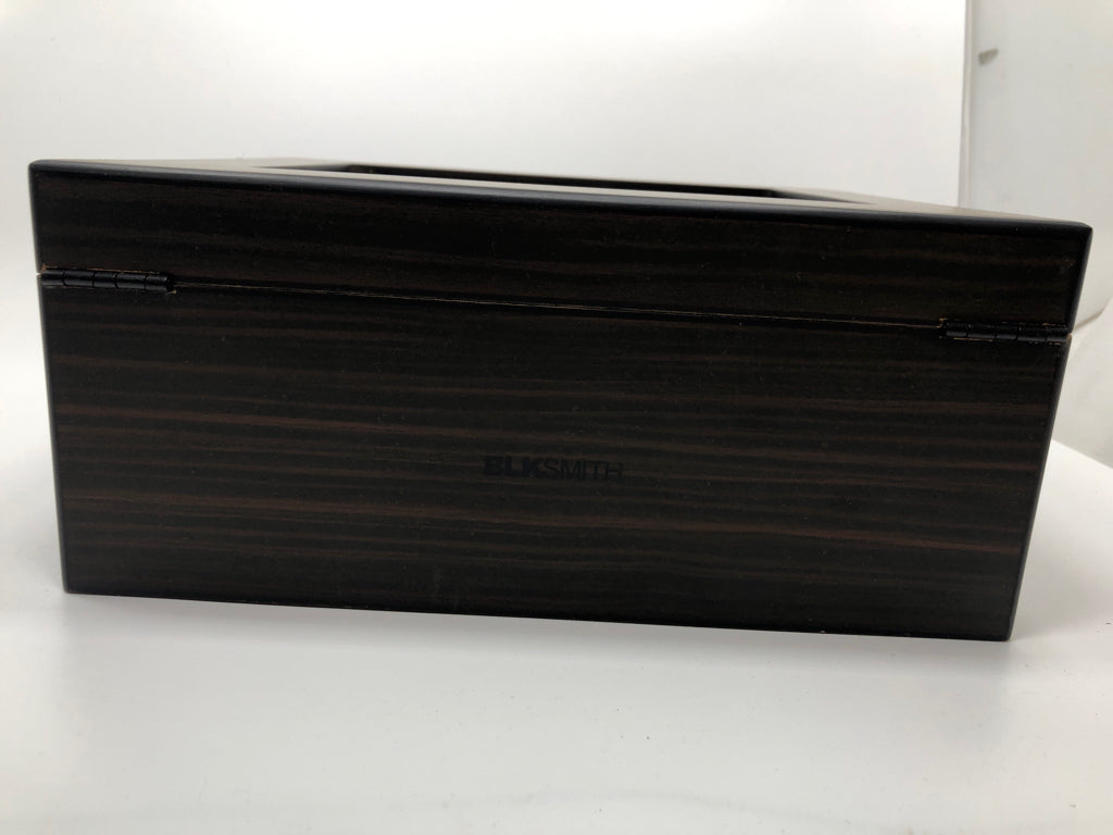 DK BROWN DESKTOP CIGAR HUMIDOR.