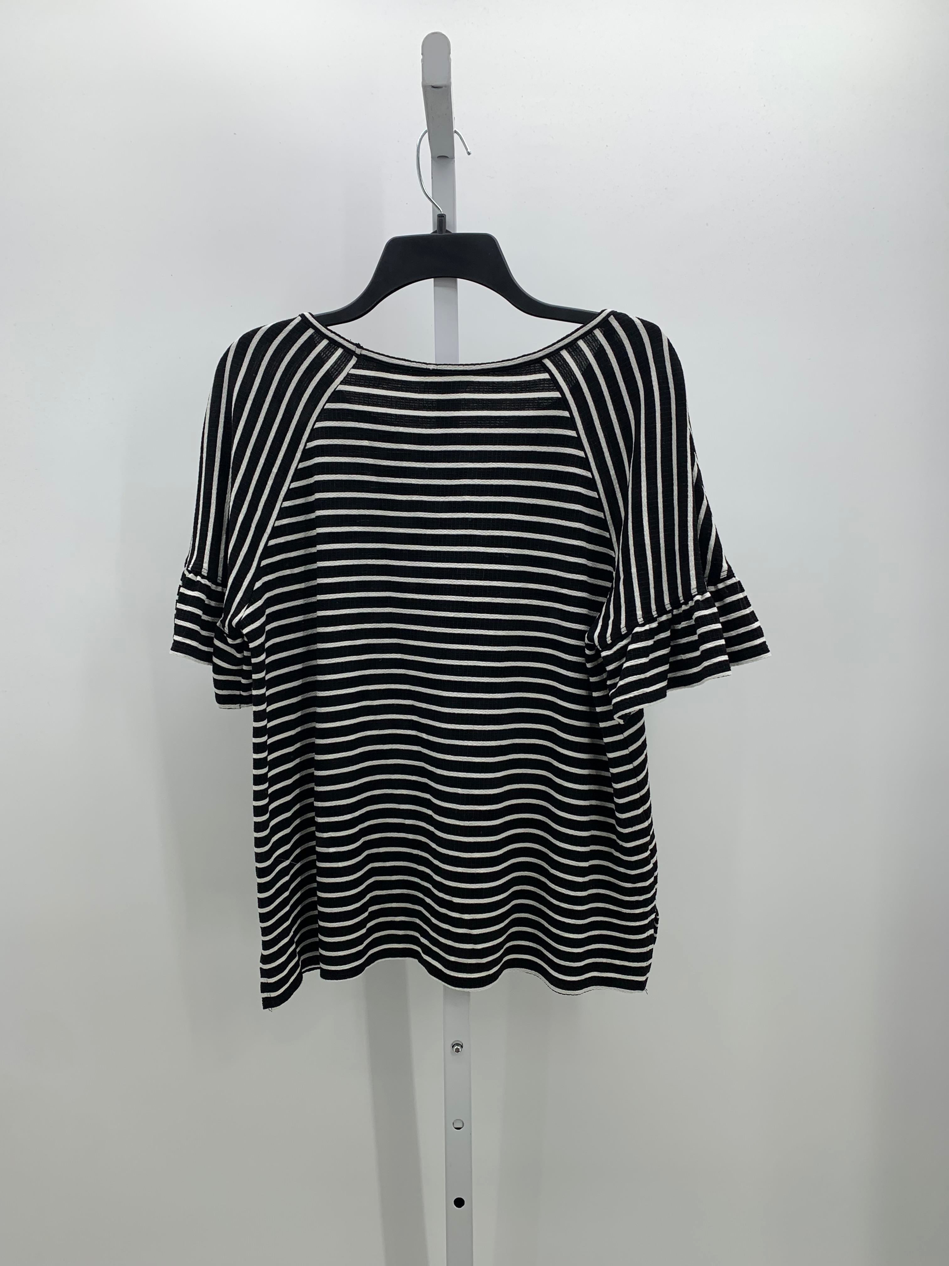 Max Studio Size Large Misses Short Sleeve Shirt