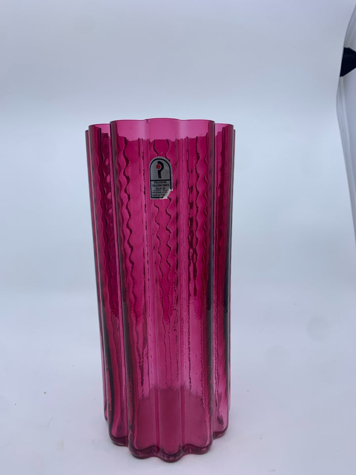 PILGRIM DEEP RIBBED CRANBERRY VASE.