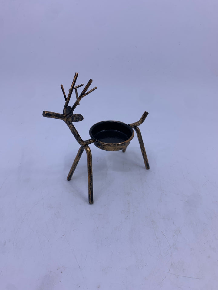 BROWN METAL DEER TEA LIGHT CANDLE HOLDER.