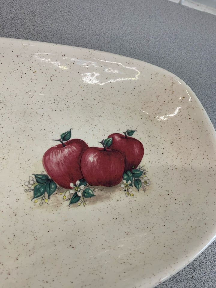 APPLE GARDEN PLATTER.