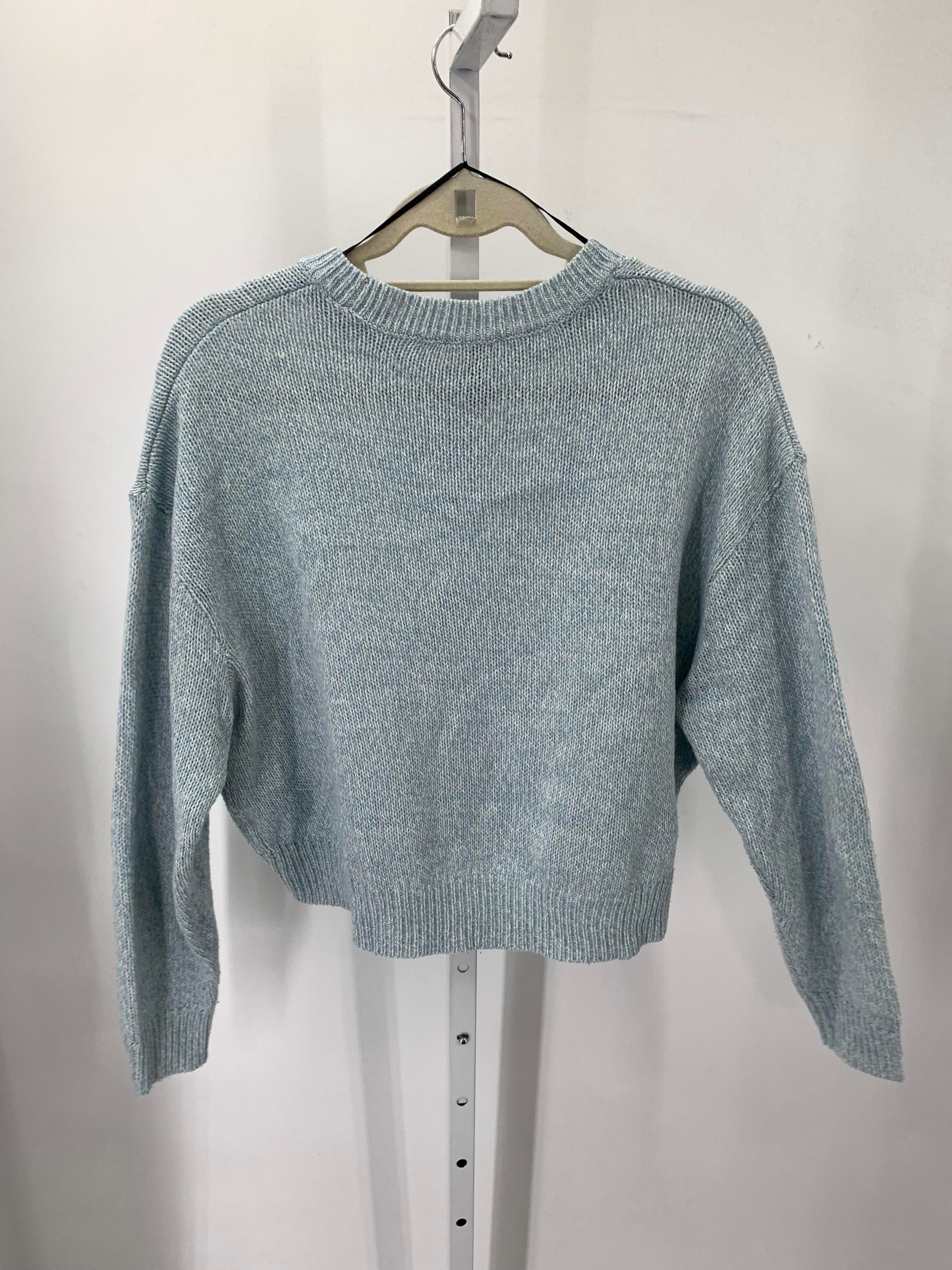 Divided Size Medium Juniors Long Sleeve Sweater