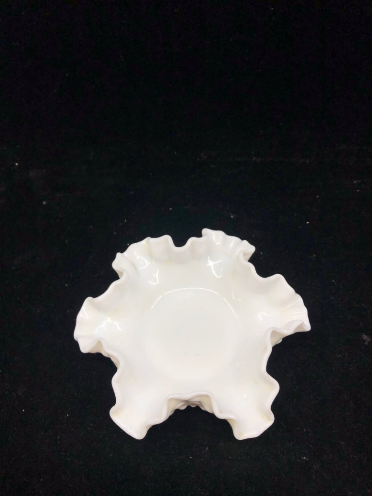 VTG MILK GLASS HOBBNAILED ASH TRAY.