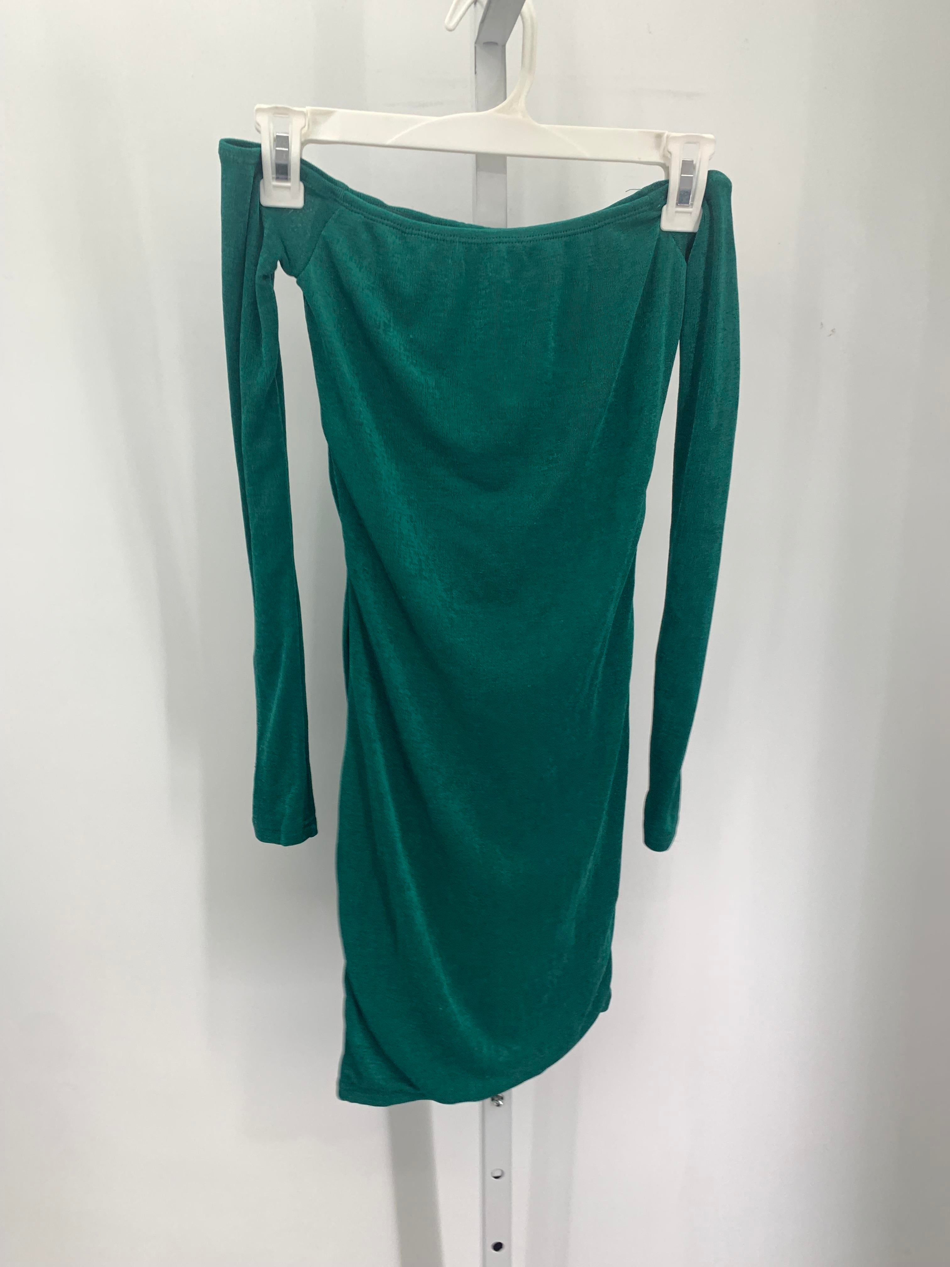 Size 2 Juniors Long Sleeve Dress