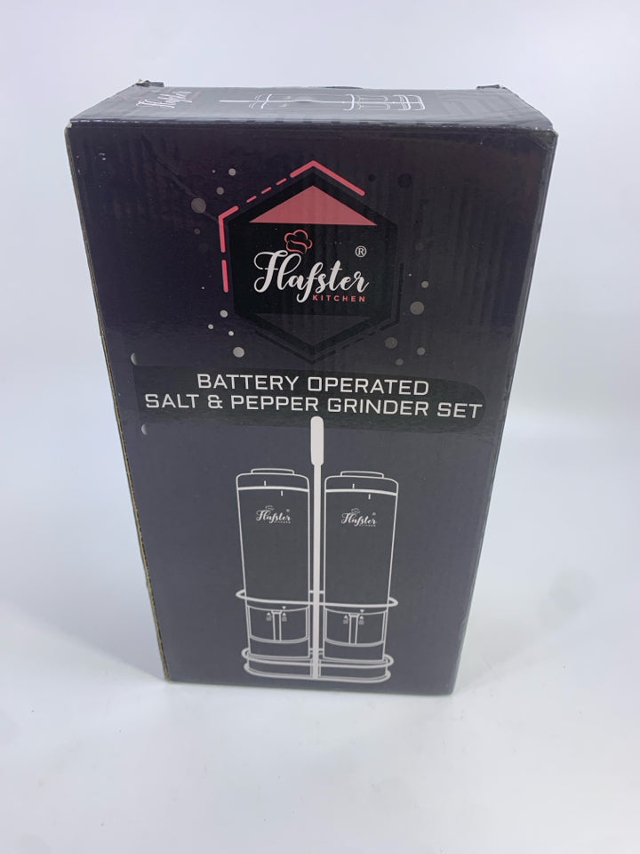 NIB BATTERY OPERATED SALT & PEPPER GRINDER SET FLAFSTER.