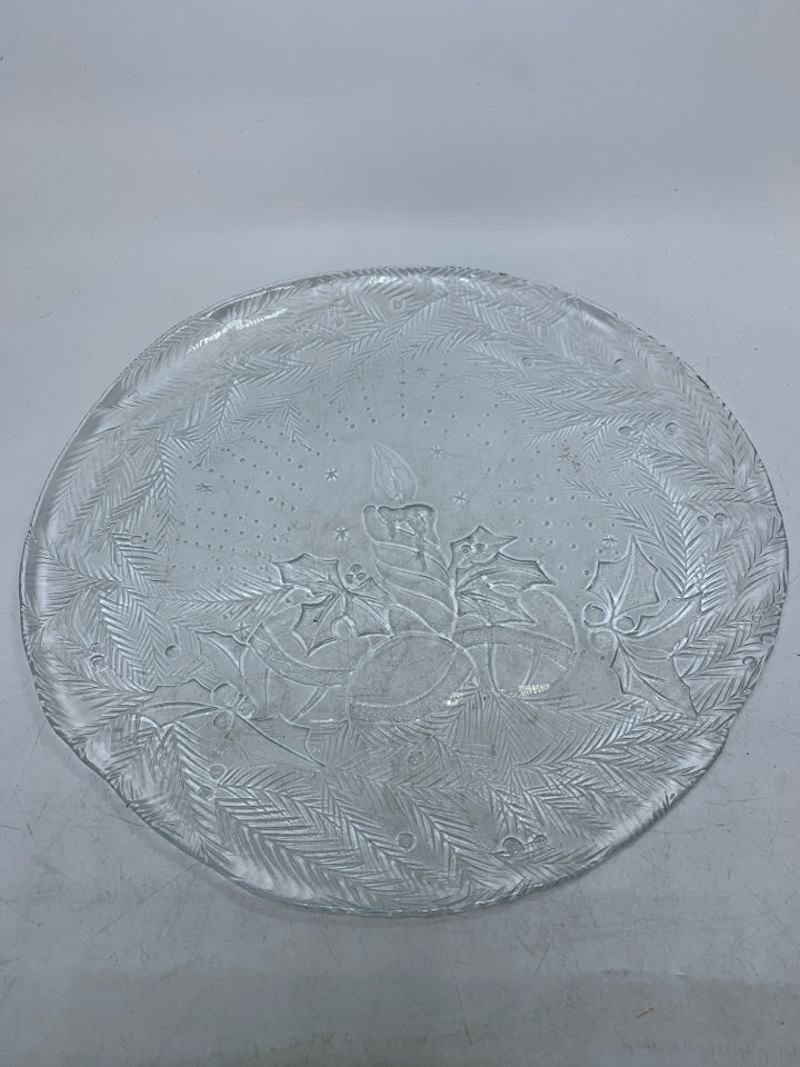 GLASS PLATTER W/ CANDLE/ORNAMENTS AND TREE BRANCHES.