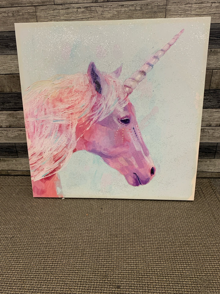 GLITTER LARGE PINK UNICORN CANVAS.