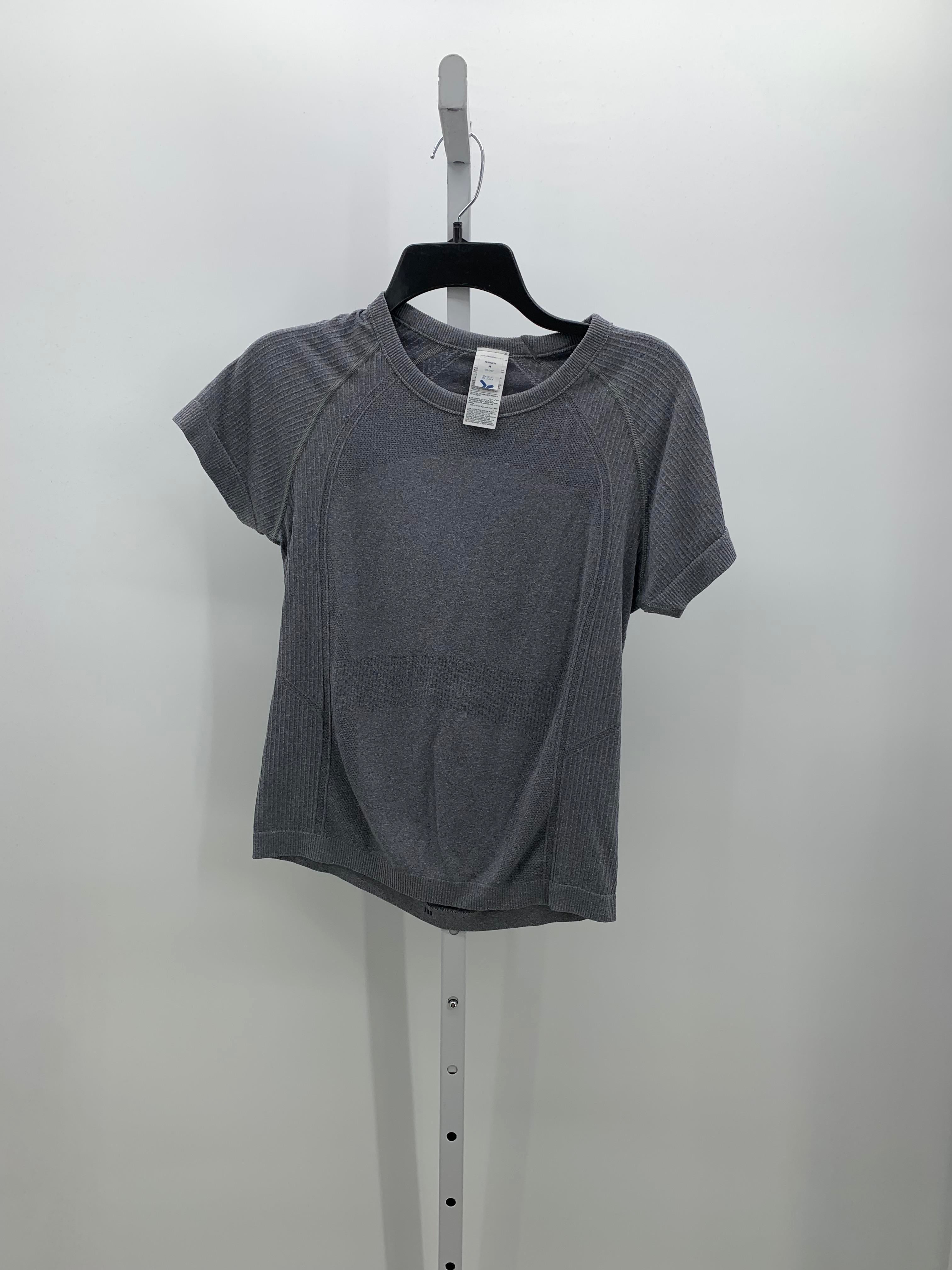 Old Navy Size Medium Misses Short Sleeve Shirt