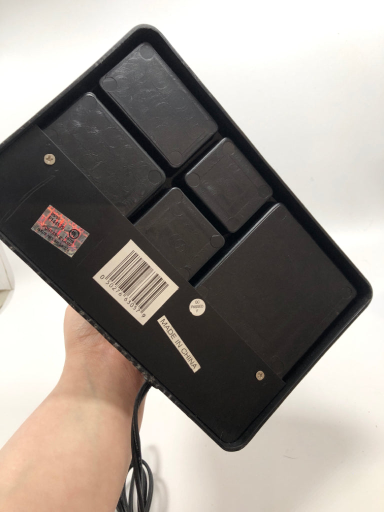 BLACK DESK LAMP W ORGANIZER BASE.