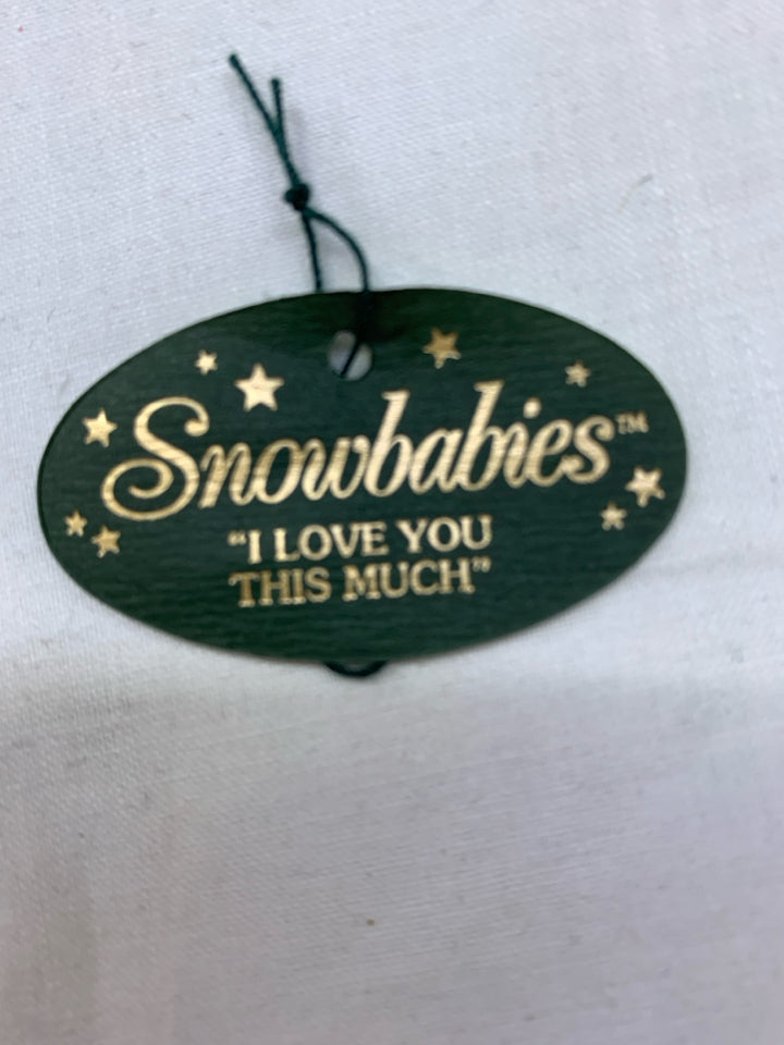 I LOVE YOU THIS MUCH SNOWBABIES.