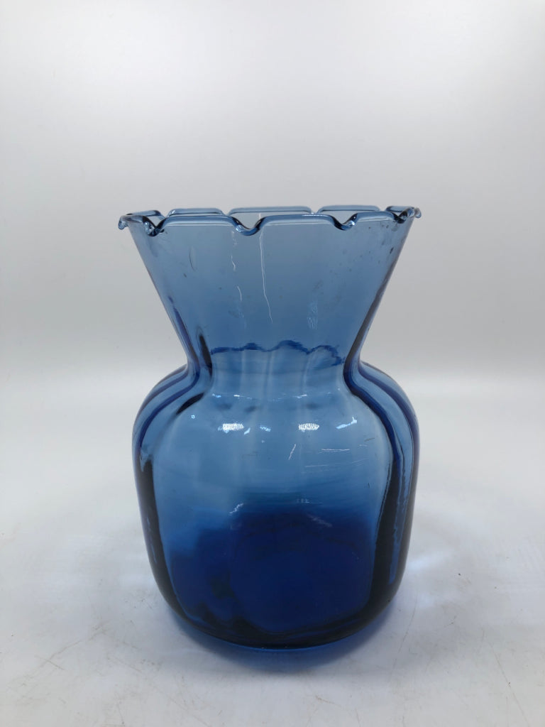 LIGHT BLUE GLASS VASE W/WAVE RIM.