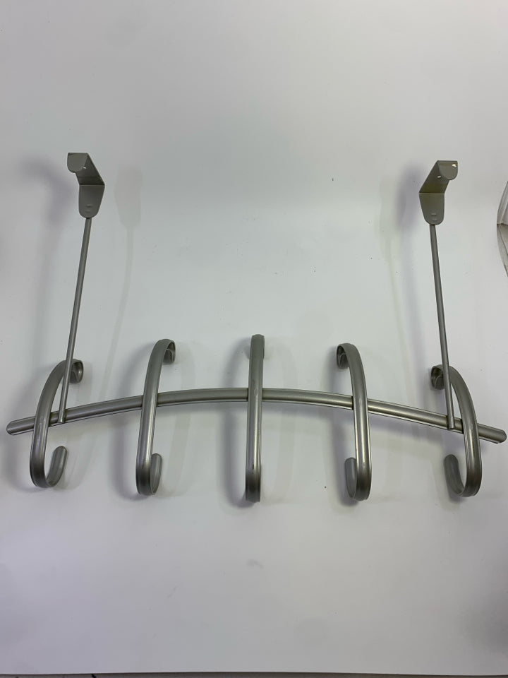 SILVER METAL OVER DOOR COAT HOOK.