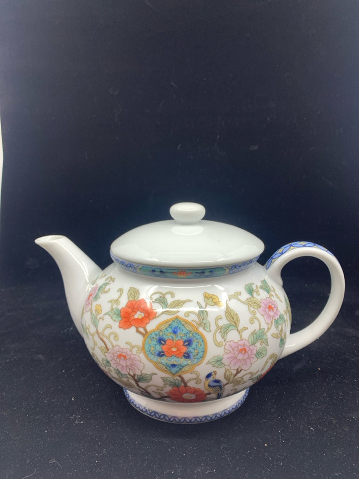 FLORAL PAINTED TEA POT.