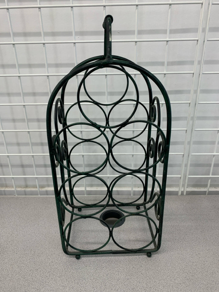 7 SECTION METAL DISTRESSED WINE HOLDER.