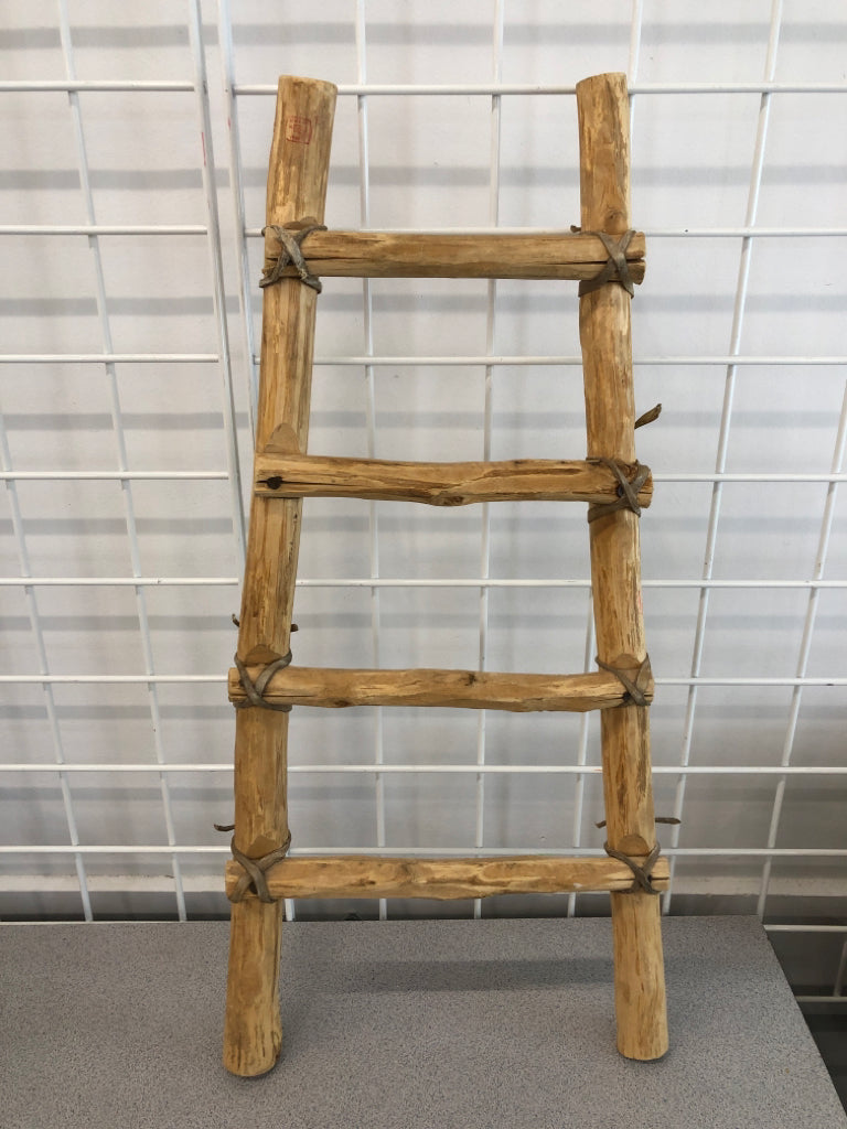 CARVED WOOD LADDER DECOR.