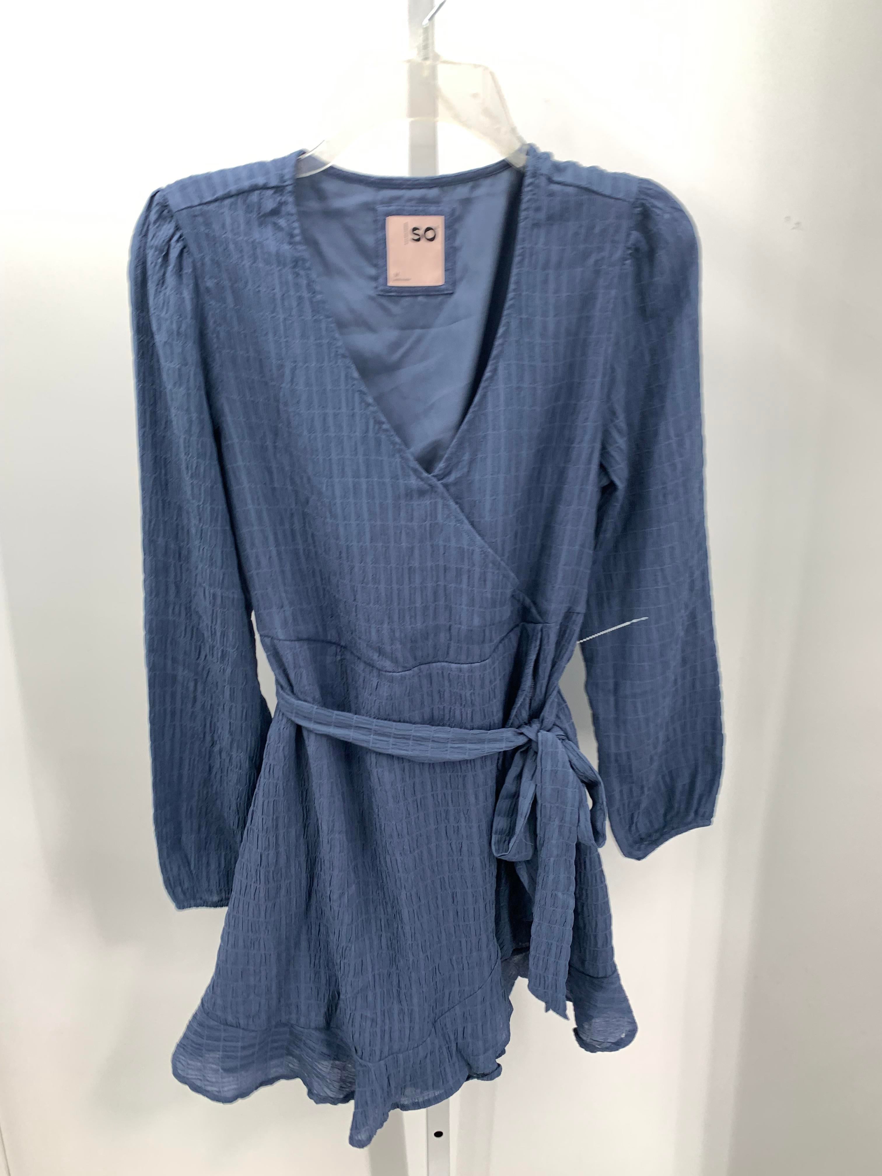 SO Size Medium Juniors Long Sleeve Dress