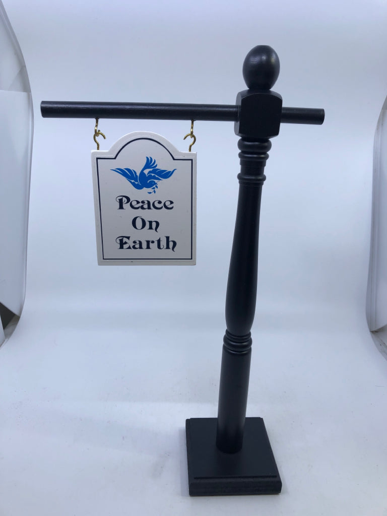 BYERS CHOICE BLACK POST W PEACE ON EARTH POST SIGN.