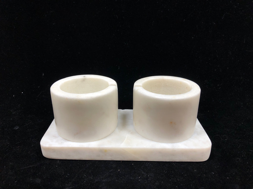 WHITE MARBLE SALT CELLAR.