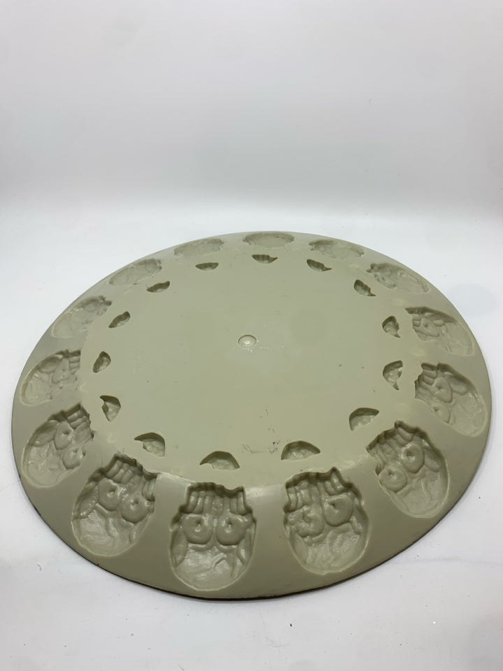 SKULL SERVING PLATTER.